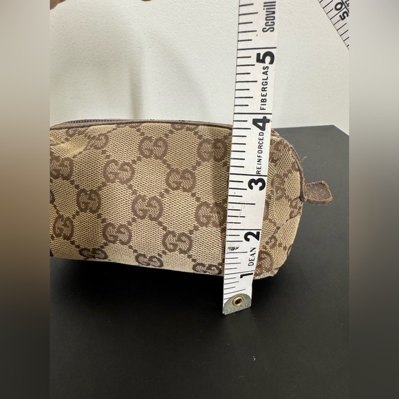 Gucci Beige and Brown Monogram GG Canvas Pouch Vintage with Leather Trim - Picture 9 of 9